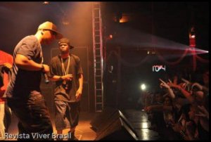 188316_1909399817070_6247000_n